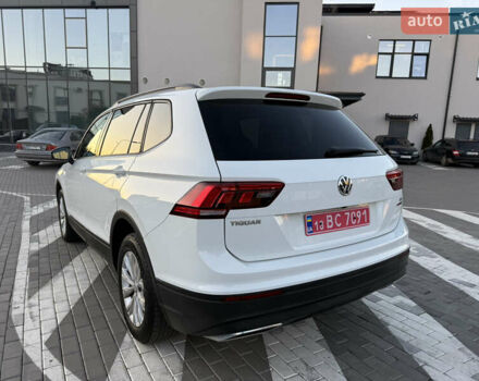 Белый Фольксваген Тигуан, объемом двигателя 1.98 л и пробегом 135 тыс. км за 16400 $, фото 16 на Automoto.ua