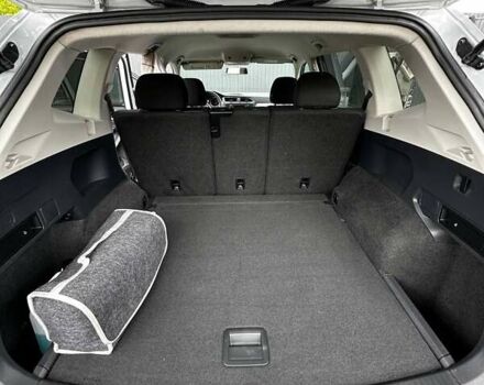 Білий Фольксваген Тігуан, об'ємом двигуна 2 л та пробігом 224 тис. км за 14800 $, фото 10 на Automoto.ua