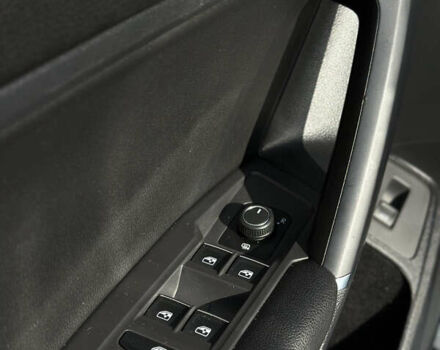 Белый Фольксваген Тигуан, объемом двигателя 2 л и пробегом 192 тыс. км за 17200 $, фото 61 на Automoto.ua