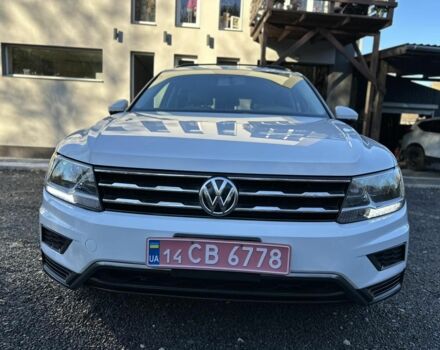 Білий Фольксваген Тігуан, об'ємом двигуна 2 л та пробігом 122 тис. км за 14303 $, фото 9 на Automoto.ua