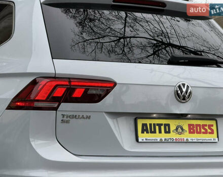 Белый Фольксваген Тигуан, объемом двигателя 1.98 л и пробегом 99 тыс. км за 20999 $, фото 13 на Automoto.ua