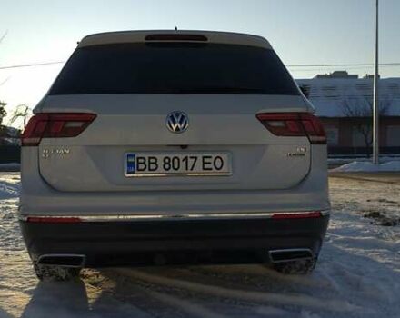 Білий Фольксваген Тігуан, об'ємом двигуна 2 л та пробігом 95 тис. км за 22300 $, фото 6 на Automoto.ua