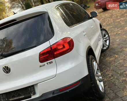 Белый Фольксваген Тигуан, объемом двигателя 1.98 л и пробегом 135 тыс. км за 12899 $, фото 48 на Automoto.ua