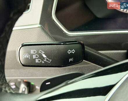 Білий Фольксваген Тігуан, об'ємом двигуна 2 л та пробігом 66 тис. км за 30999 $, фото 54 на Automoto.ua