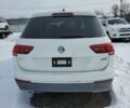 Білий Фольксваген Тігуан, об'ємом двигуна 2 л та пробігом 137 тис. км за 12200 $, фото 4 на Automoto.ua