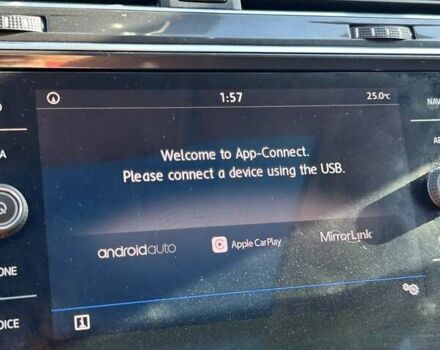 Белый Фольксваген Тигуан, объемом двигателя 2 л и пробегом 120 тыс. км за 24200 $, фото 39 на Automoto.ua