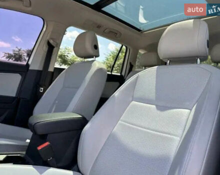 Белый Фольксваген Тигуан, объемом двигателя 1.98 л и пробегом 120 тыс. км за 19999 $, фото 8 на Automoto.ua