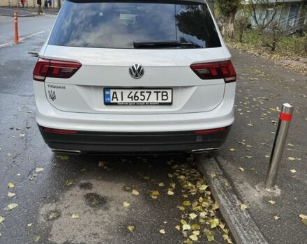 Белый Фольксваген Тигуан, объемом двигателя 2 л и пробегом 95 тыс. км за 24000 $, фото 3 на Automoto.ua