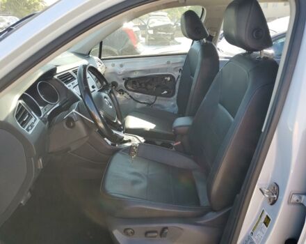 Білий Фольксваген Тігуан, об'ємом двигуна 2 л та пробігом 160 тис. км за 12999 $, фото 6 на Automoto.ua