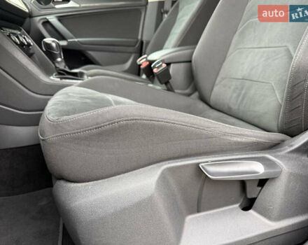 Білий Фольксваген Тігуан, об'ємом двигуна 1.97 л та пробігом 229 тис. км за 24950 $, фото 18 на Automoto.ua