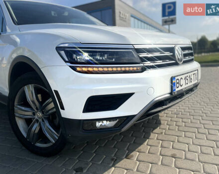 Білий Фольксваген Тігуан, об'ємом двигуна 1.98 л та пробігом 124 тис. км за 26300 $, фото 9 на Automoto.ua