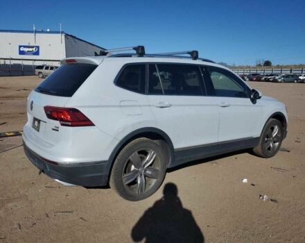 Білий Фольксваген Тігуан, об'ємом двигуна 2 л та пробігом 104 тис. км за 3900 $, фото 2 на Automoto.ua
