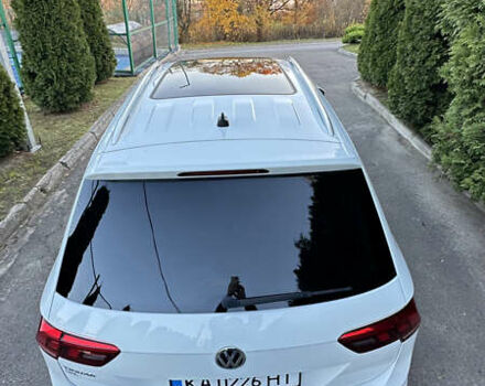 Белый Фольксваген Тигуан, объемом двигателя 1.98 л и пробегом 123 тыс. км за 23000 $, фото 4 на Automoto.ua