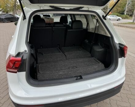 Белый Фольксваген Тигуан, объемом двигателя 2 л и пробегом 117 тыс. км за 17900 $, фото 15 на Automoto.ua