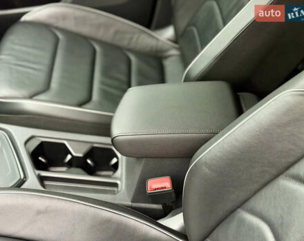 Білий Фольксваген Тігуан, об'ємом двигуна 2 л та пробігом 66 тис. км за 30999 $, фото 60 на Automoto.ua