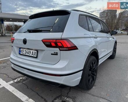 Белый Фольксваген Тигуан, объемом двигателя 1.98 л и пробегом 121 тыс. км за 22600 $, фото 9 на Automoto.ua