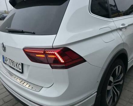 Білий Фольксваген Тігуан, об'ємом двигуна 1.97 л та пробігом 170 тис. км за 35000 $, фото 28 на Automoto.ua