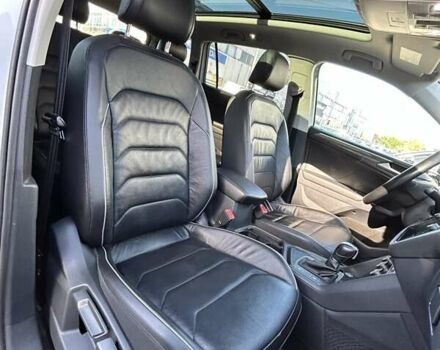 Белый Фольксваген Тигуан, объемом двигателя 2 л и пробегом 120 тыс. км за 24200 $, фото 41 на Automoto.ua