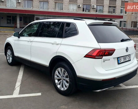 Білий Фольксваген Тігуан, об'ємом двигуна 2 л та пробігом 145 тис. км за 23600 $, фото 13 на Automoto.ua