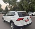Білий Фольксваген Тігуан, об'ємом двигуна 1.98 л та пробігом 104 тис. км за 15900 $, фото 1 на Automoto.ua