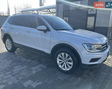 Белый Фольксваген Тигуан, объемом двигателя 2 л и пробегом 91 тыс. км за 21000 $, фото 12 на Automoto.ua