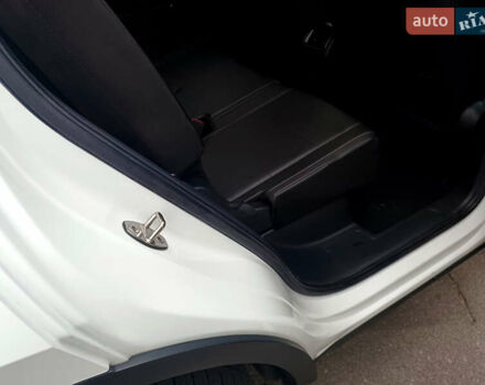 Білий Фольксваген Тігуан, об'ємом двигуна 2 л та пробігом 145 тис. км за 23600 $, фото 22 на Automoto.ua