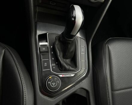 Белый Фольксваген Тигуан, объемом двигателя 2 л и пробегом 115 тыс. км за 17900 $, фото 16 на Automoto.ua