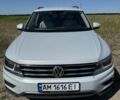 Білий Фольксваген Тігуан, об'ємом двигуна 2 л та пробігом 180 тис. км за 17900 $, фото 2 на Automoto.ua