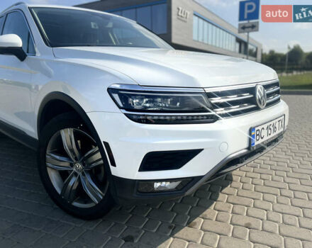 Білий Фольксваген Тігуан, об'ємом двигуна 1.98 л та пробігом 124 тис. км за 26300 $, фото 8 на Automoto.ua