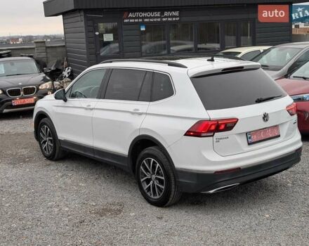 Білий Фольксваген Тігуан, об'ємом двигуна 1.98 л та пробігом 123 тис. км за 17550 $, фото 18 на Automoto.ua