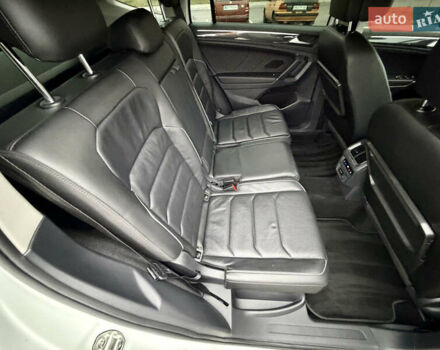 Білий Фольксваген Тігуан, об'ємом двигуна 2 л та пробігом 66 тис. км за 30999 $, фото 85 на Automoto.ua