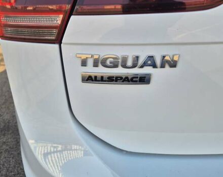 Белый Фольксваген Тигуан, объемом двигателя 1.98 л и пробегом 160 тыс. км за 29000 $, фото 23 на Automoto.ua