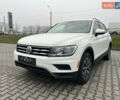 Белый Фольксваген Тигуан, объемом двигателя 2 л и пробегом 112 тыс. км за 17800 $, фото 1 на Automoto.ua
