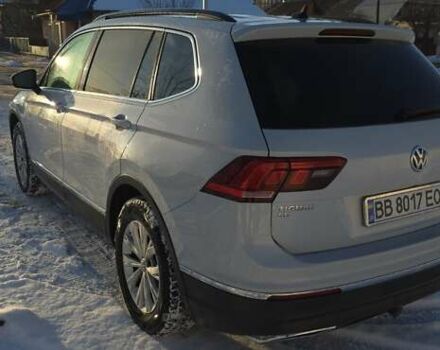 Білий Фольксваген Тігуан, об'ємом двигуна 2 л та пробігом 95 тис. км за 22300 $, фото 8 на Automoto.ua