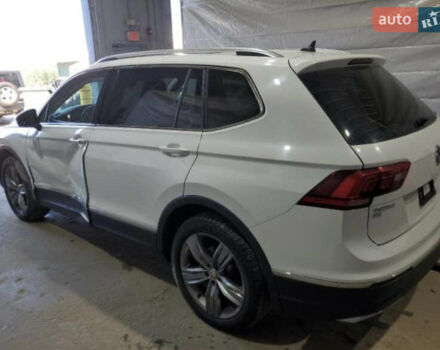 Белый Фольксваген Тигуан, объемом двигателя 1.98 л и пробегом 124 тыс. км за 15000 $, фото 2 на Automoto.ua