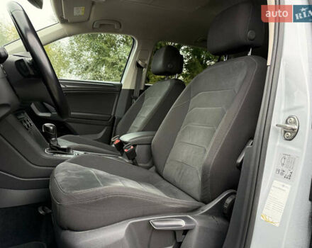 Білий Фольксваген Тігуан, об'ємом двигуна 1.97 л та пробігом 229 тис. км за 24950 $, фото 16 на Automoto.ua