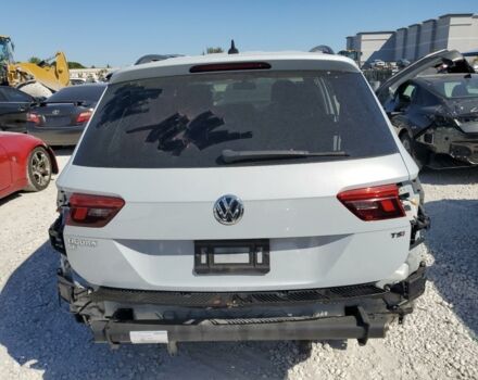 Білий Фольксваген Тігуан, об'ємом двигуна 2 л та пробігом 160 тис. км за 12999 $, фото 4 на Automoto.ua