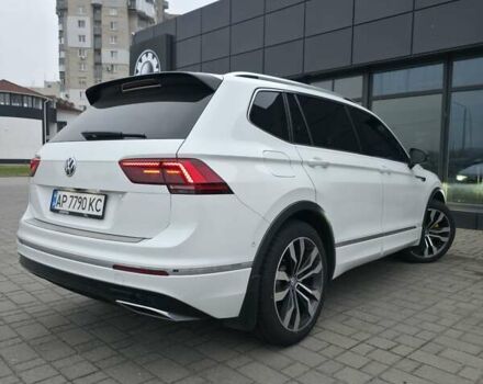 Білий Фольксваген Тігуан, об'ємом двигуна 1.97 л та пробігом 170 тис. км за 35000 $, фото 25 на Automoto.ua