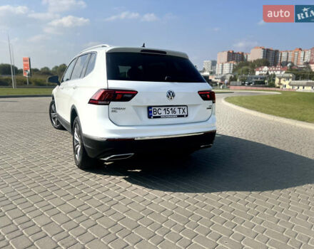 Білий Фольксваген Тігуан, об'ємом двигуна 1.98 л та пробігом 124 тис. км за 26300 $, фото 5 на Automoto.ua