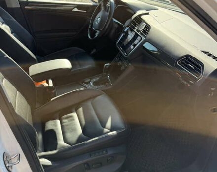 Белый Фольксваген Тигуан, объемом двигателя 1.98 л и пробегом 127 тыс. км за 29500 $, фото 4 на Automoto.ua