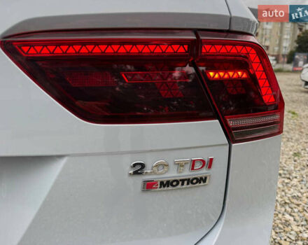 Білий Фольксваген Тігуан, об'ємом двигуна 1.97 л та пробігом 229 тис. км за 24950 $, фото 64 на Automoto.ua