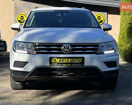 Білий Фольксваген Тігуан, об'ємом двигуна 0 л та пробігом 99 тис. км за 19900 $, фото 1 на Automoto.ua