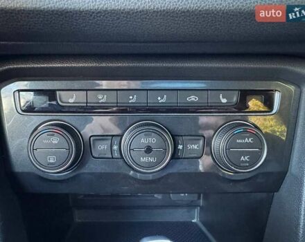 Белый Фольксваген Тигуан, объемом двигателя 1.98 л и пробегом 63 тыс. км за 26000 $, фото 8 на Automoto.ua