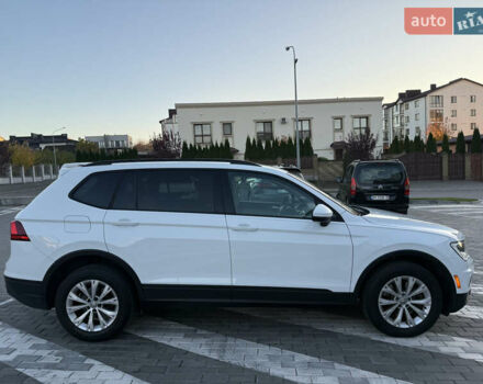 Белый Фольксваген Тигуан, объемом двигателя 1.98 л и пробегом 135 тыс. км за 16400 $, фото 22 на Automoto.ua