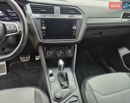 Білий Фольксваген Тігуан, об'ємом двигуна 2 л та пробігом 245 тис. км за 28900 $, фото 12 на Automoto.ua