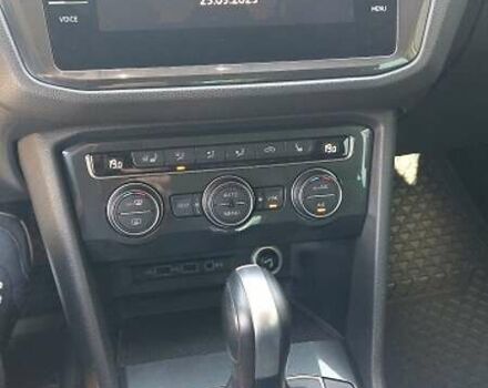 Белый Фольксваген Тигуан, объемом двигателя 1.98 л и пробегом 164 тыс. км за 21937 $, фото 10 на Automoto.ua