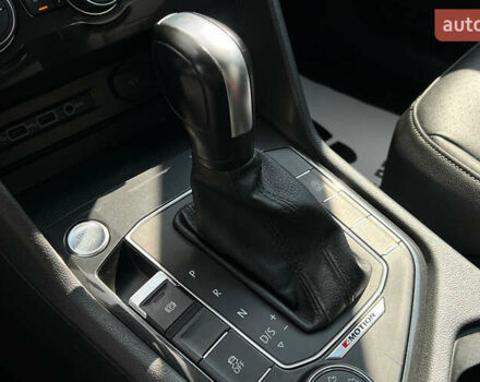 Білий Фольксваген Тігуан, об'ємом двигуна 2 л та пробігом 110 тис. км за 21850 $, фото 18 на Automoto.ua