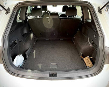 Белый Фольксваген Тигуан, объемом двигателя 1.98 л и пробегом 59 тыс. км за 22000 $, фото 13 на Automoto.ua