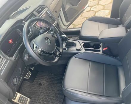 Белый Фольксваген Тигуан, объемом двигателя 2 л и пробегом 34 тыс. км за 14100 $, фото 8 на Automoto.ua