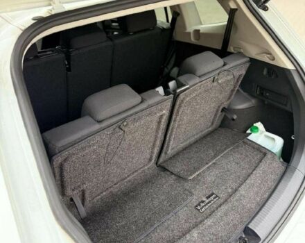 Білий Фольксваген Тігуан, об'ємом двигуна 2 л та пробігом 54 тис. км за 11700 $, фото 9 на Automoto.ua